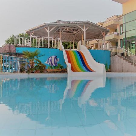 Hotel Perla Beach Club Primorsko Eksteriør bilde