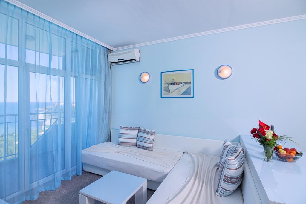 Hotel Perla Beach Club Primorsko Rom bilde
