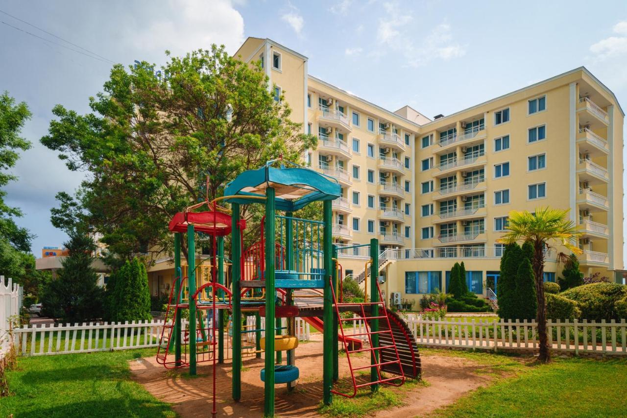 Hotel Perla Beach Club Primorsko Eksteriør bilde