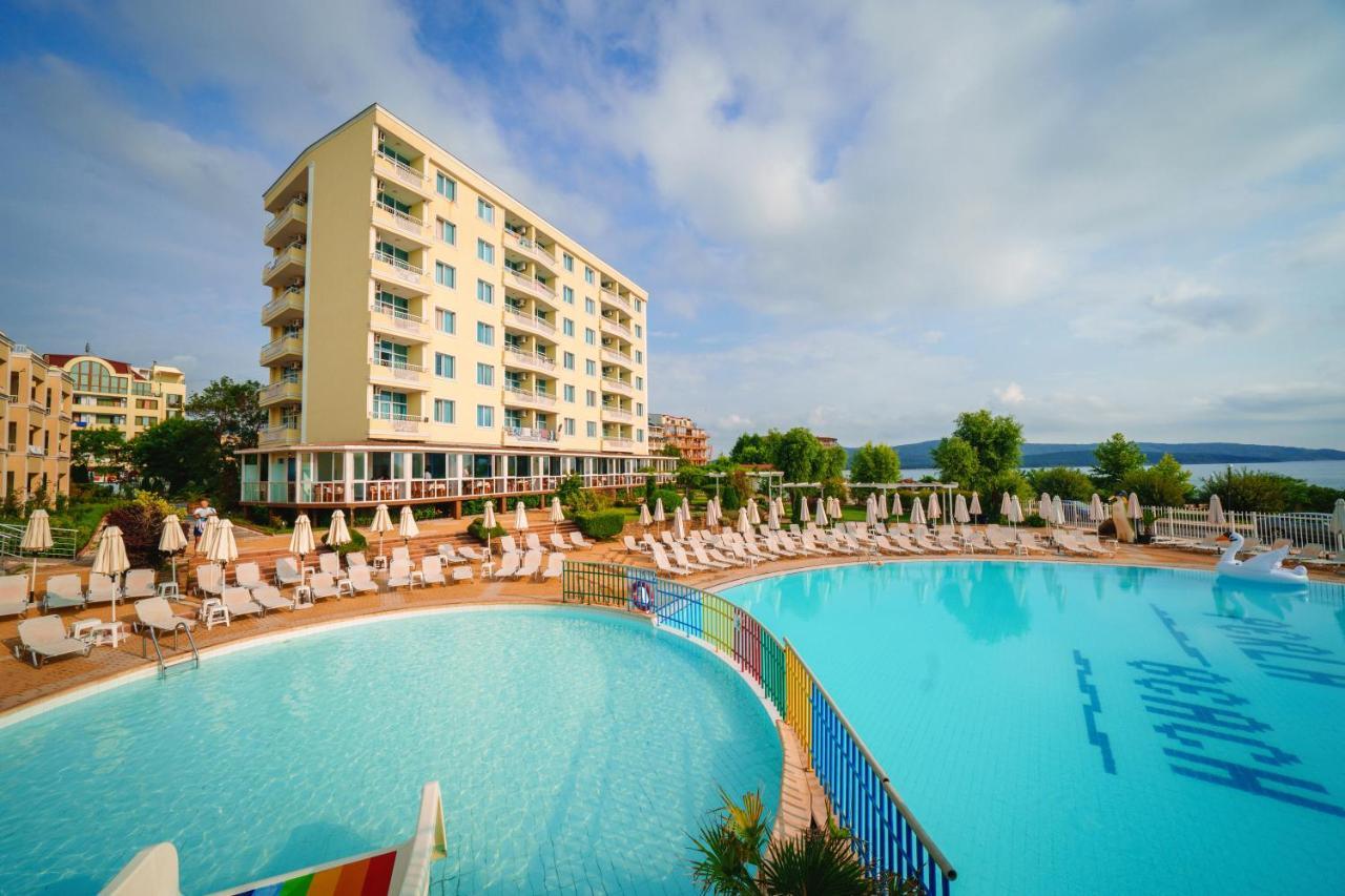 Hotel Perla Beach Club Primorsko Eksteriør bilde