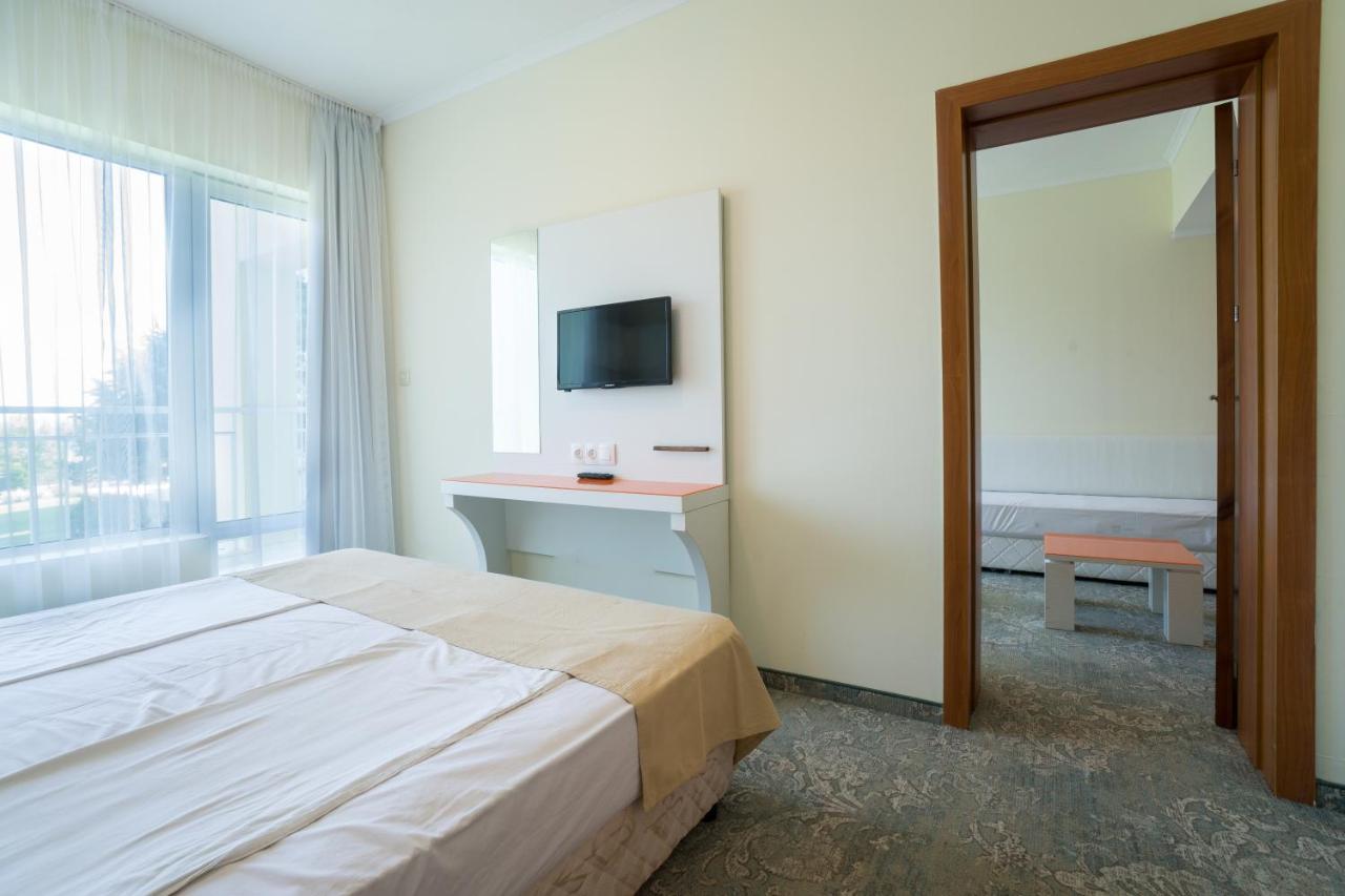 Hotel Perla Beach Club Primorsko Eksteriør bilde